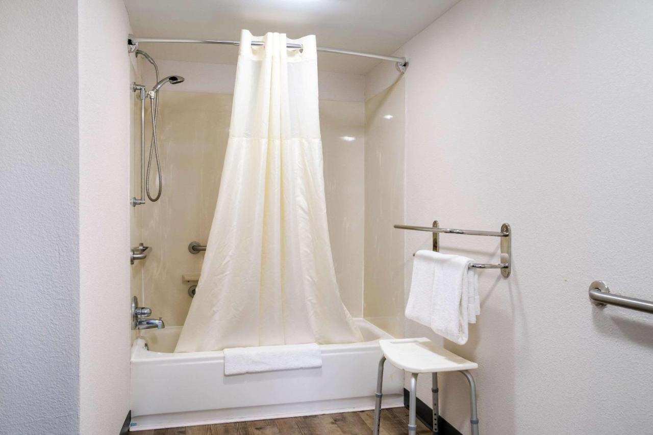 Inn Quality Near Greenville